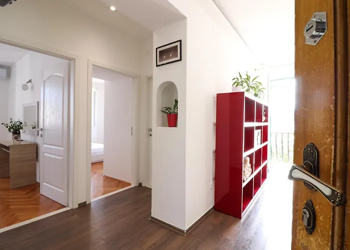 Center Sunset Penthouse Apartament