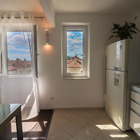 Center Sunset Penthouse Apartment