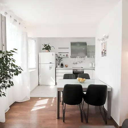 Lägenhet Center Sunset Penthouse